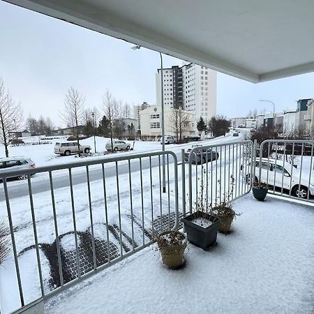 Spacious And Family Friendly Apartment In Рейк'явік Екстер'єр фото